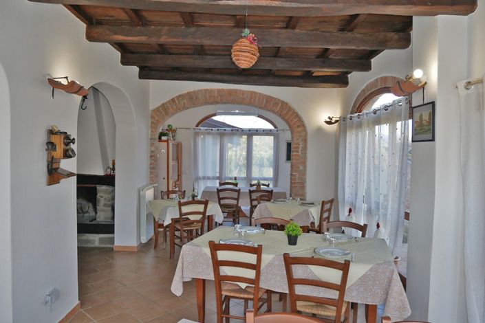 Image No.20-3 Bed Property for sale