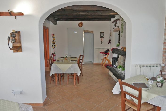 Image No.23-3 Bed Property for sale