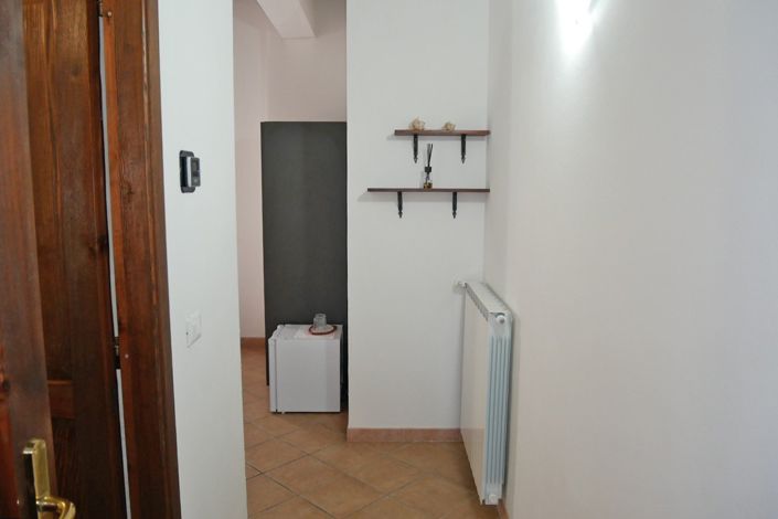 Image No.50-3 Bed Property for sale