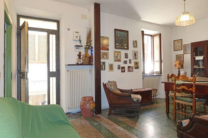 Image No.17-3 Bed Village House for sale