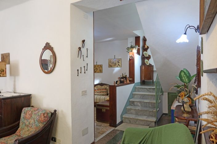 Image No.24-3 Bed Village House for sale