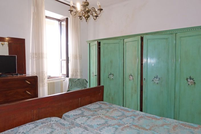 Image No.30-3 Bed Village House for sale