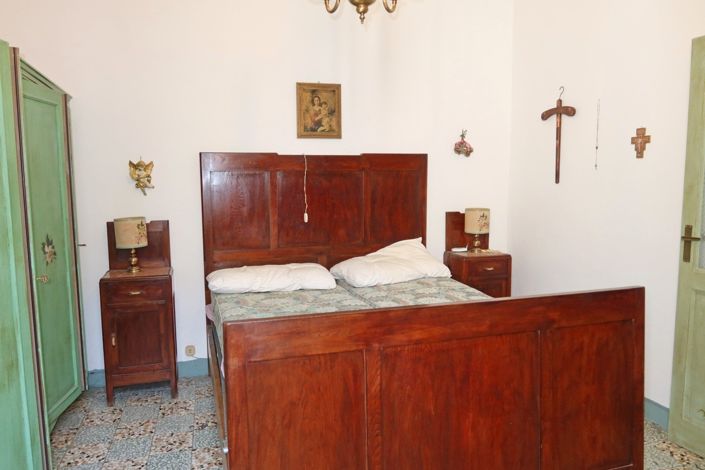 Image No.31-3 Bed Village House for sale