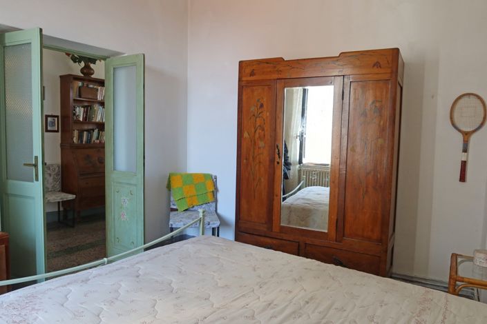 Image No.33-3 Bed Village House for sale