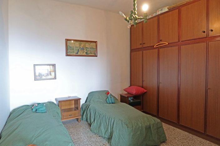 Image No.35-3 Bed Village House for sale