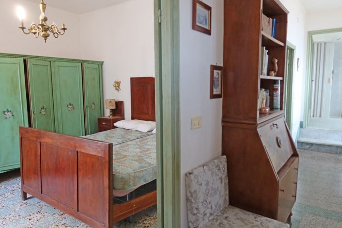 Image No.38-3 Bed Village House for sale