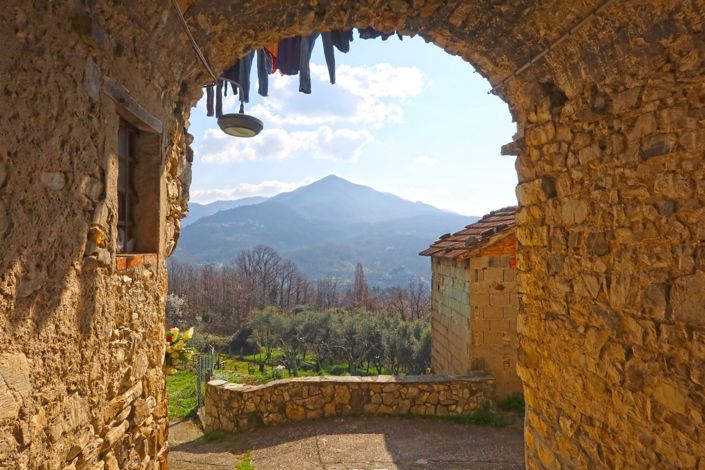 Image No.45-3 Bed Village House for sale