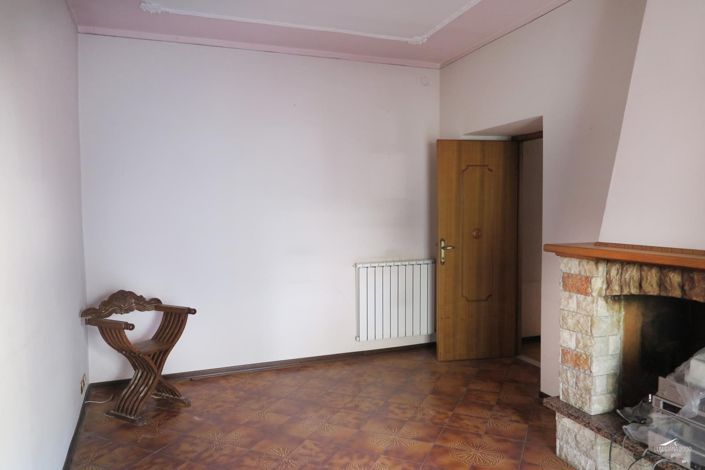 Image No.14-Propriété de 4 chambres à vendre à Licciana Nardi