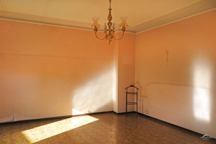 Image No.26-Propriété de 4 chambres à vendre à Licciana Nardi