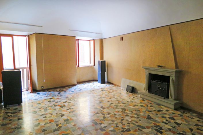 Image No.34-Propriété de 4 chambres à vendre à Licciana Nardi