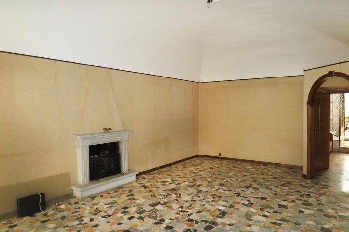 Image No.37-Propriété de 4 chambres à vendre à Licciana Nardi