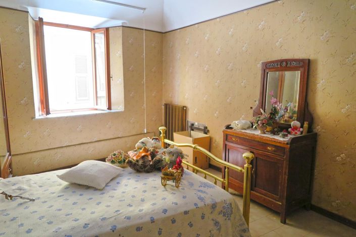 Image No.40-Propriété de 4 chambres à vendre à Licciana Nardi