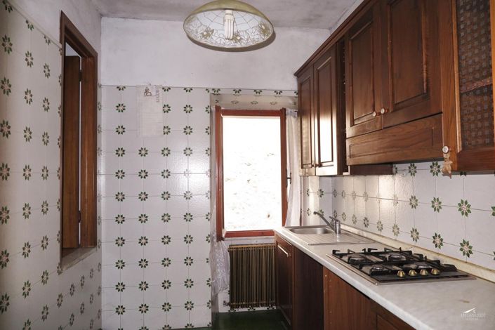 Image No.8-Propriété de 4 chambres à vendre à Licciana Nardi