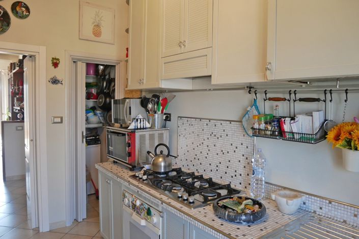 Image No.16-2 Bed Apartment for sale