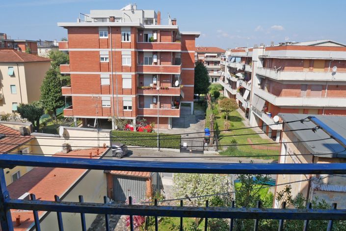 Image No.18-Appartement de 2 chambres à vendre à Carrara