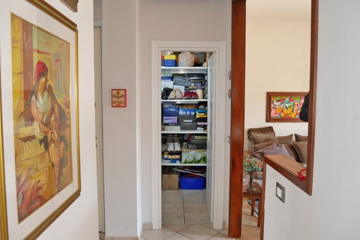 Image No.21-2 Bed Apartment for sale