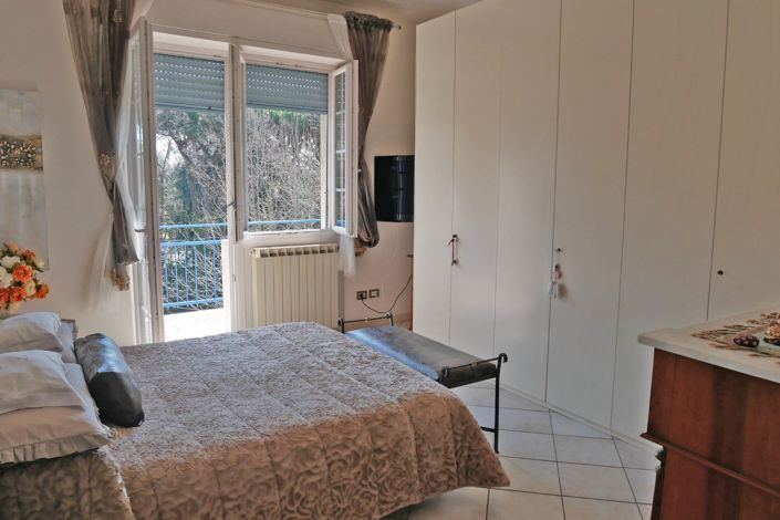 Image No.22-Appartement de 2 chambres à vendre à Carrara