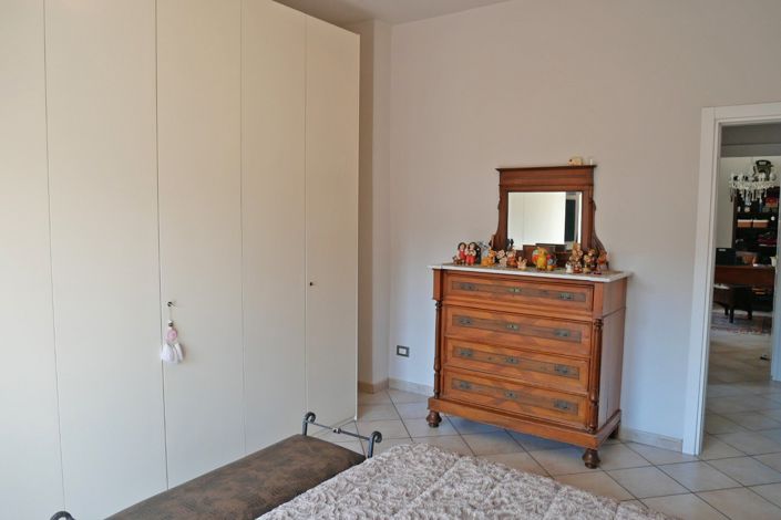 Image No.27-Appartement de 2 chambres à vendre à Carrara