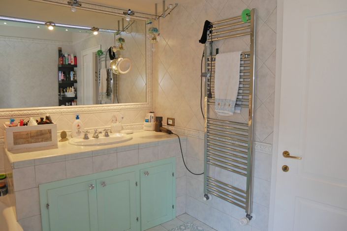 Image No.30-2 Bed Apartment for sale