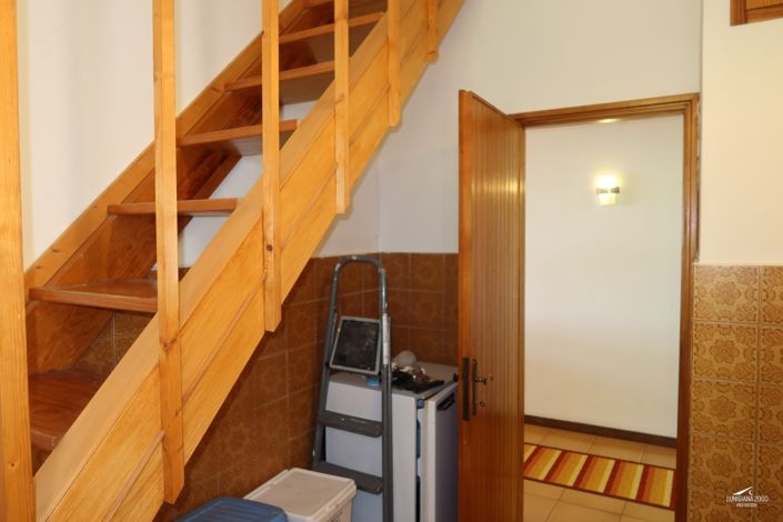 Image No.33-4 Bed Property for sale