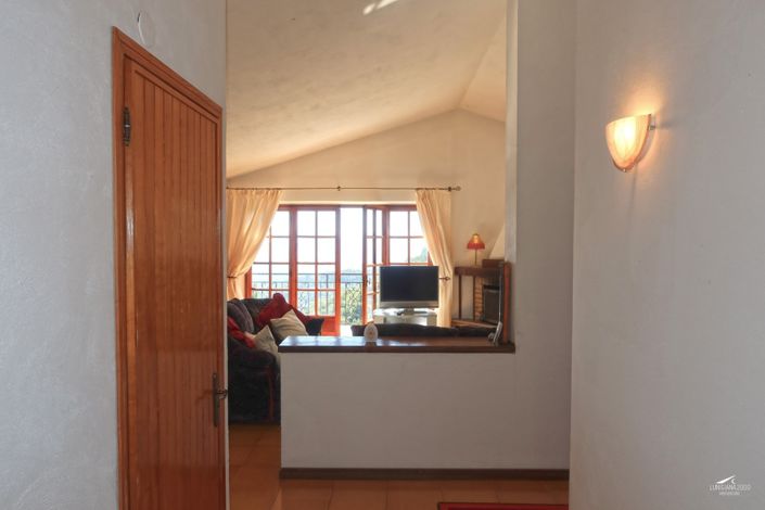 Image No.37-4 Bed Property for sale