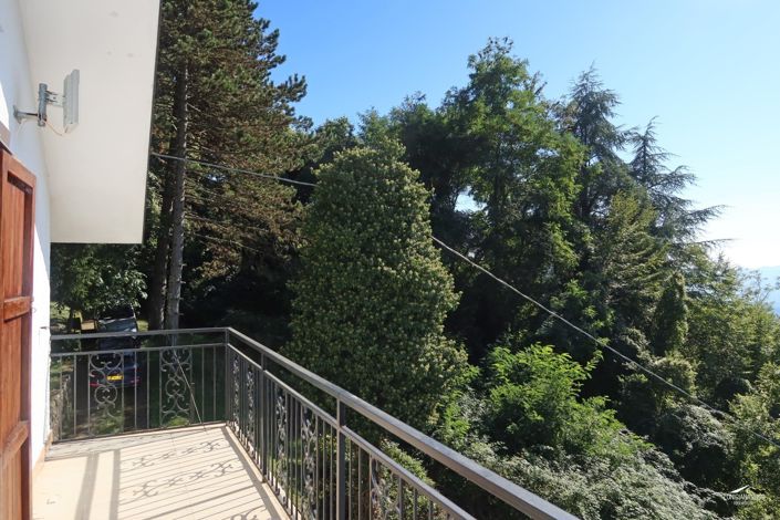 Image No.44-4 Bed Property for sale