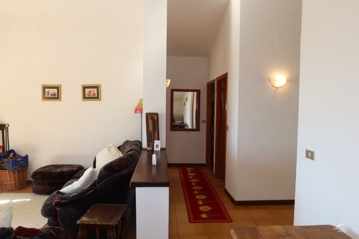 Image No.46-4 Bed Property for sale