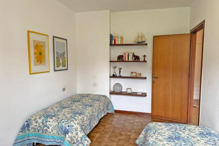 Image No.33-2 Bed Apartment for sale