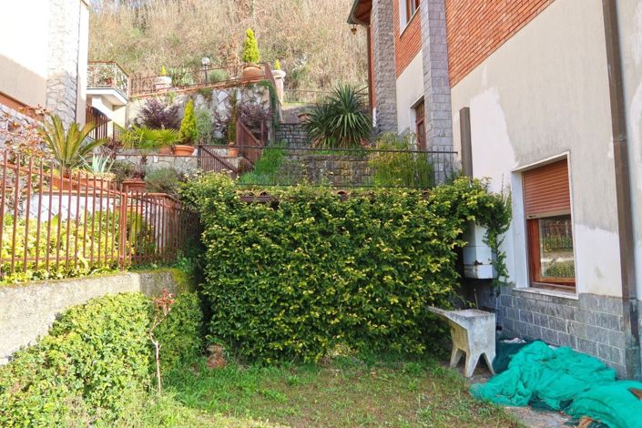 Image No.54-3 Bed Property for sale