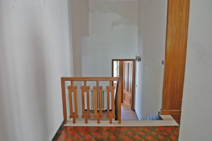 Image No.7-3 Bed Property for sale