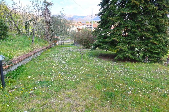 Image No.15-2 Bed Property for sale