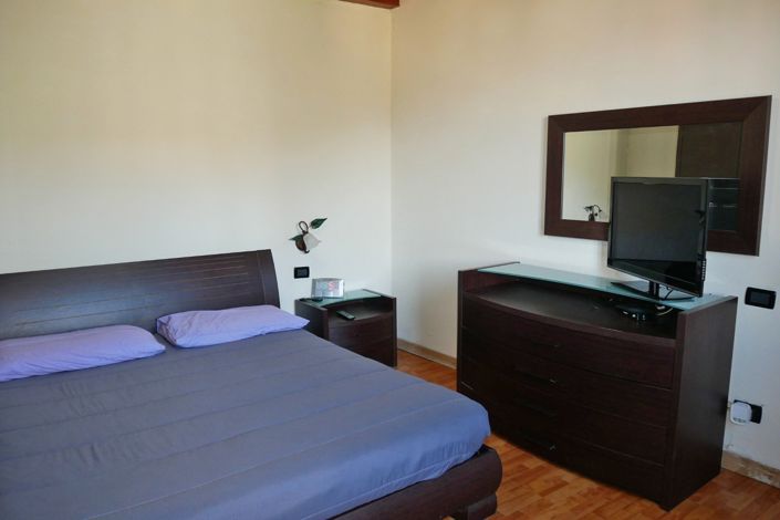 Image No.27-4 Bed Property for sale