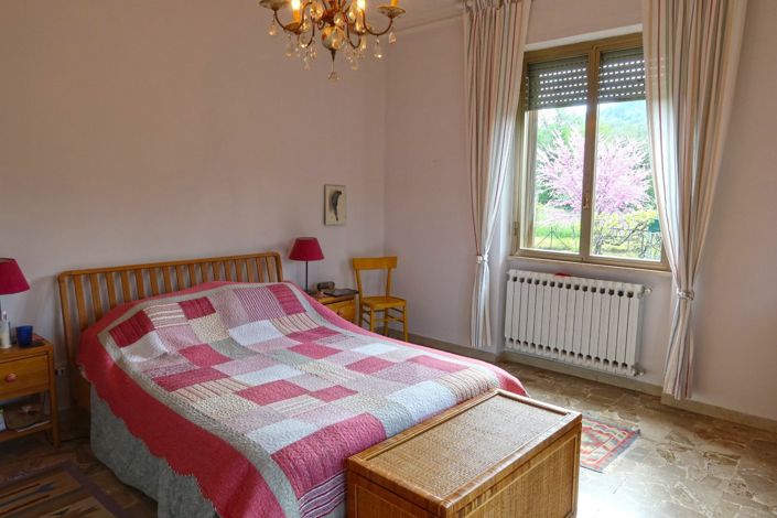 Image No.31-Propriété de 3 chambres à vendre à Bagnone