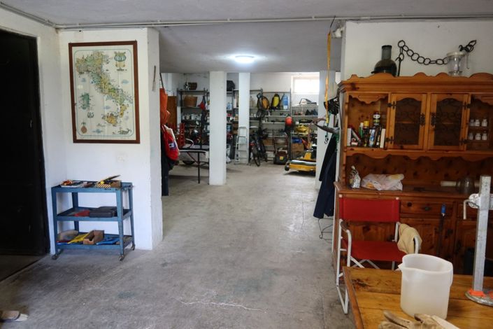 Image No.55-Propriété de 3 chambres à vendre à Bagnone