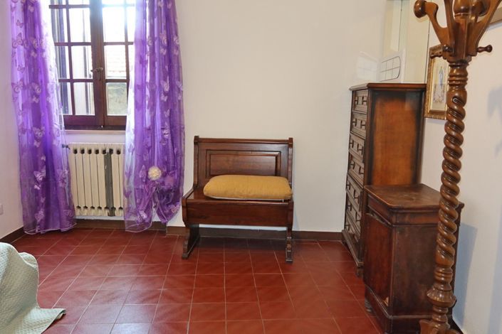 Image No.26-Propriété de 5 chambres à vendre à Bagnone