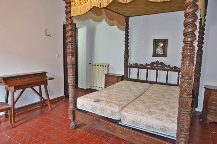 Image No.30-Propriété de 5 chambres à vendre à Bagnone