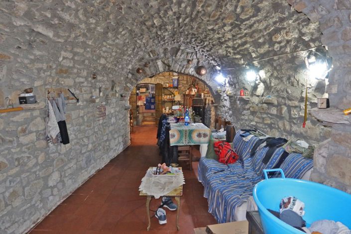 Image No.58-Propriété de 5 chambres à vendre à Bagnone