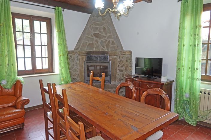 Image No.9-Propriété de 5 chambres à vendre à Bagnone