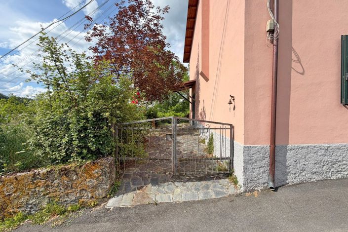 Image No.4-Propriété de 3 chambres à vendre à Fivizzano