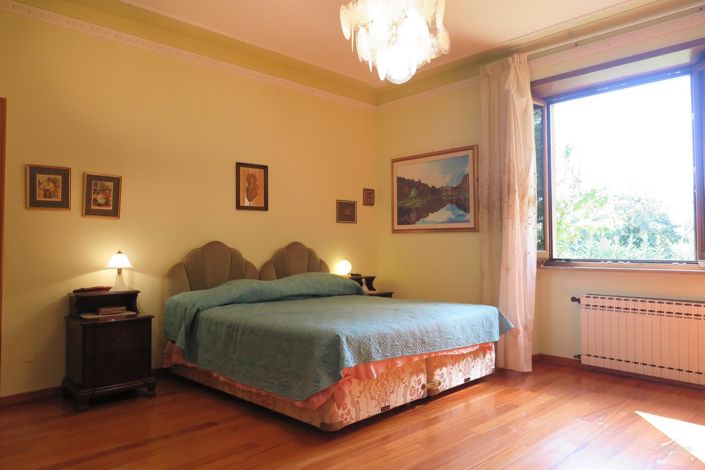 Image No.24-Propriété de 7 chambres à vendre à Villafranca in Lunigiana