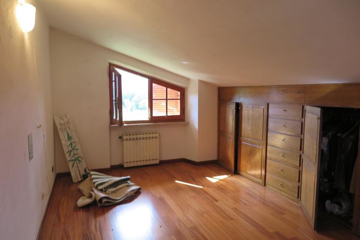 Image No.50-Propriété de 7 chambres à vendre à Villafranca in Lunigiana