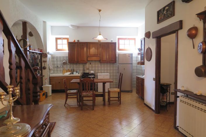 Image No.56-Propriété de 7 chambres à vendre à Villafranca in Lunigiana