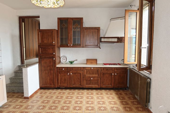 Image No.15-3 Bed Property for sale