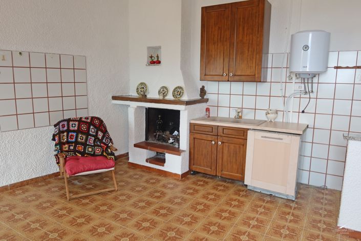 Image No.16-3 Bed Property for sale