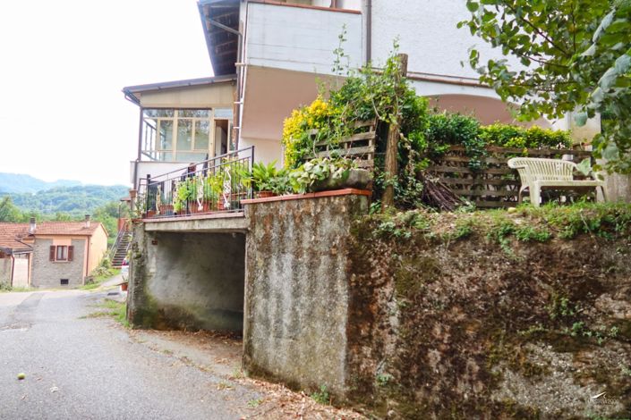 Image No.59-3 Bed Property for sale