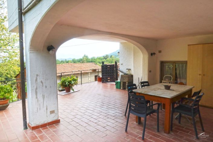 Image No.9-3 Bed Property for sale