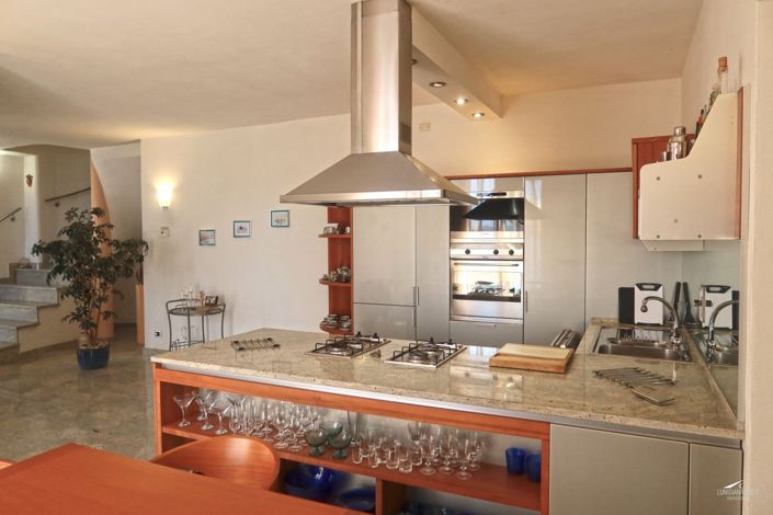 Image No.24-2 Bed Property for sale