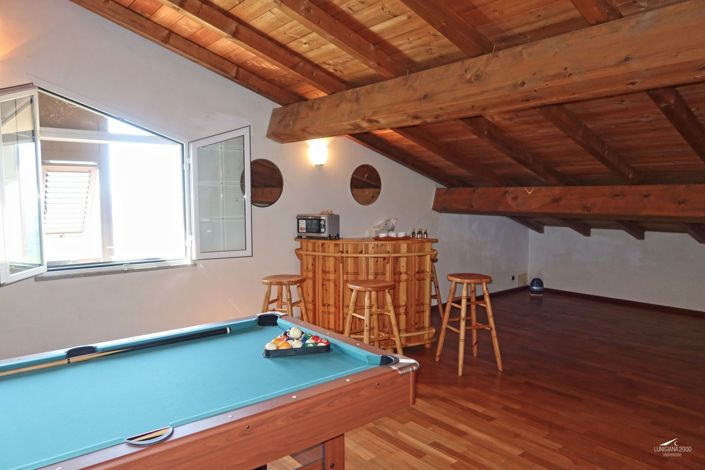Image No.56-2 Bed Property for sale