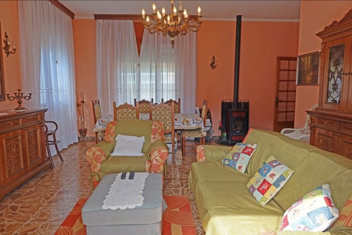 Image No.33-Propriété de 2 chambres à vendre à Bagnone