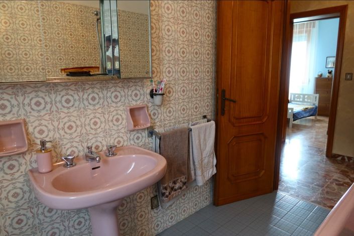 Image No.38-Propriété de 2 chambres à vendre à Bagnone